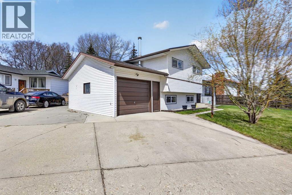 11 Westhill Crescent, Didsbury, Alberta  T0M 0W0 - Photo 33 - A2307344