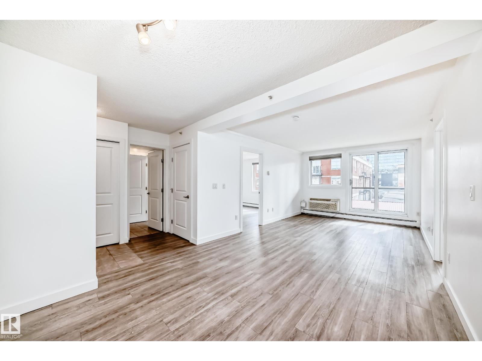 #304 10303 105 St NW, Edmonton, Alberta  T5J 5G3 - Photo 5 - E4470260