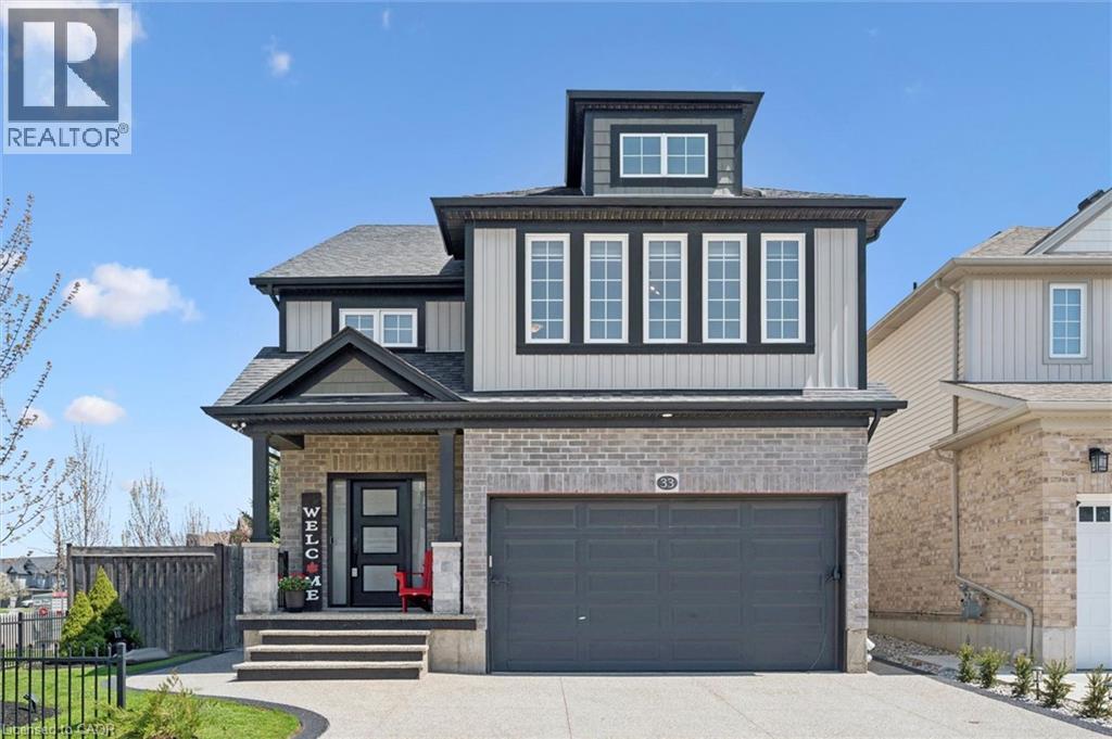 33 MISTYWOOD Street, Kitchener, Ontario