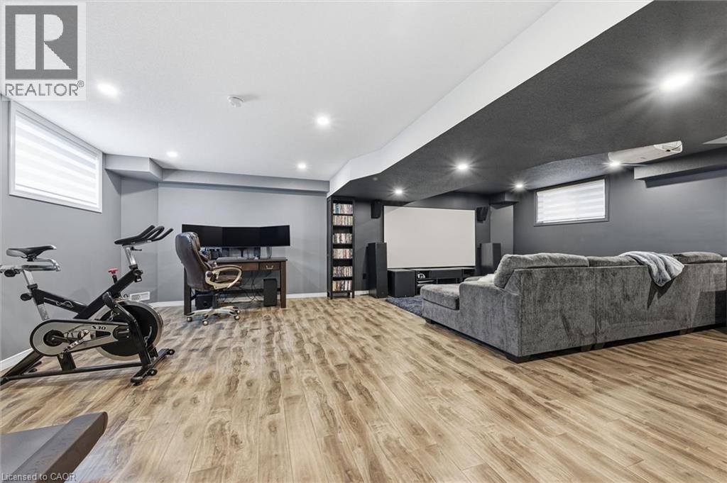 33 Mistywood Street, Kitchener, Ontario  N2P 2N1 - Photo 31 - 40816956