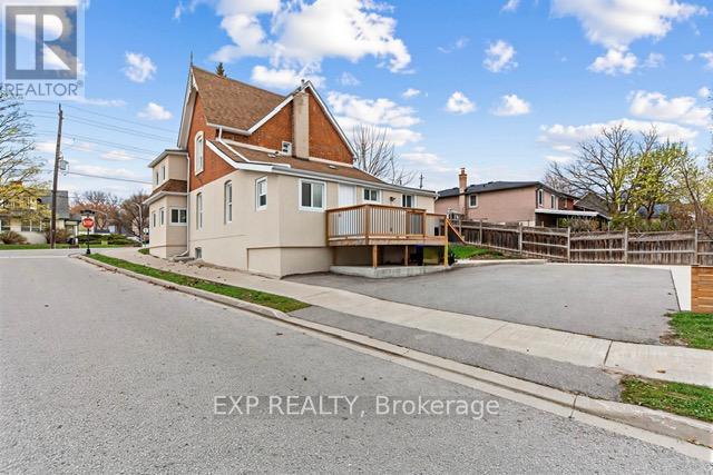 79 Barrie Street E, Bradford West Gwillimbury, Ontario  L3Z 2B7 - Photo 15 - N13079228