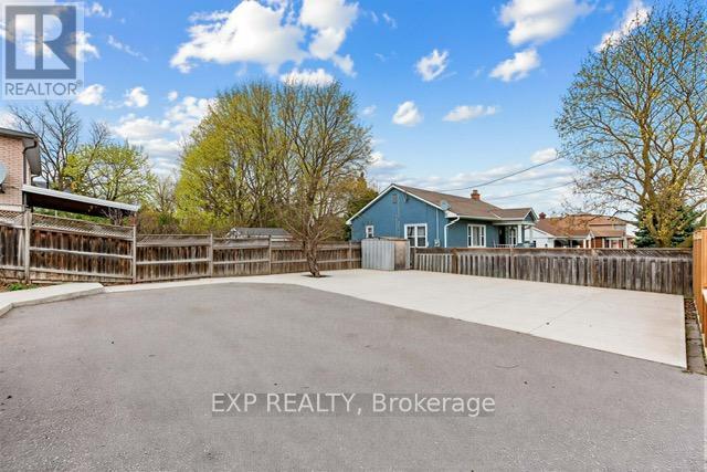 79 Barrie Street E, Bradford West Gwillimbury, Ontario  L3Z 2B7 - Photo 13 - N13079228