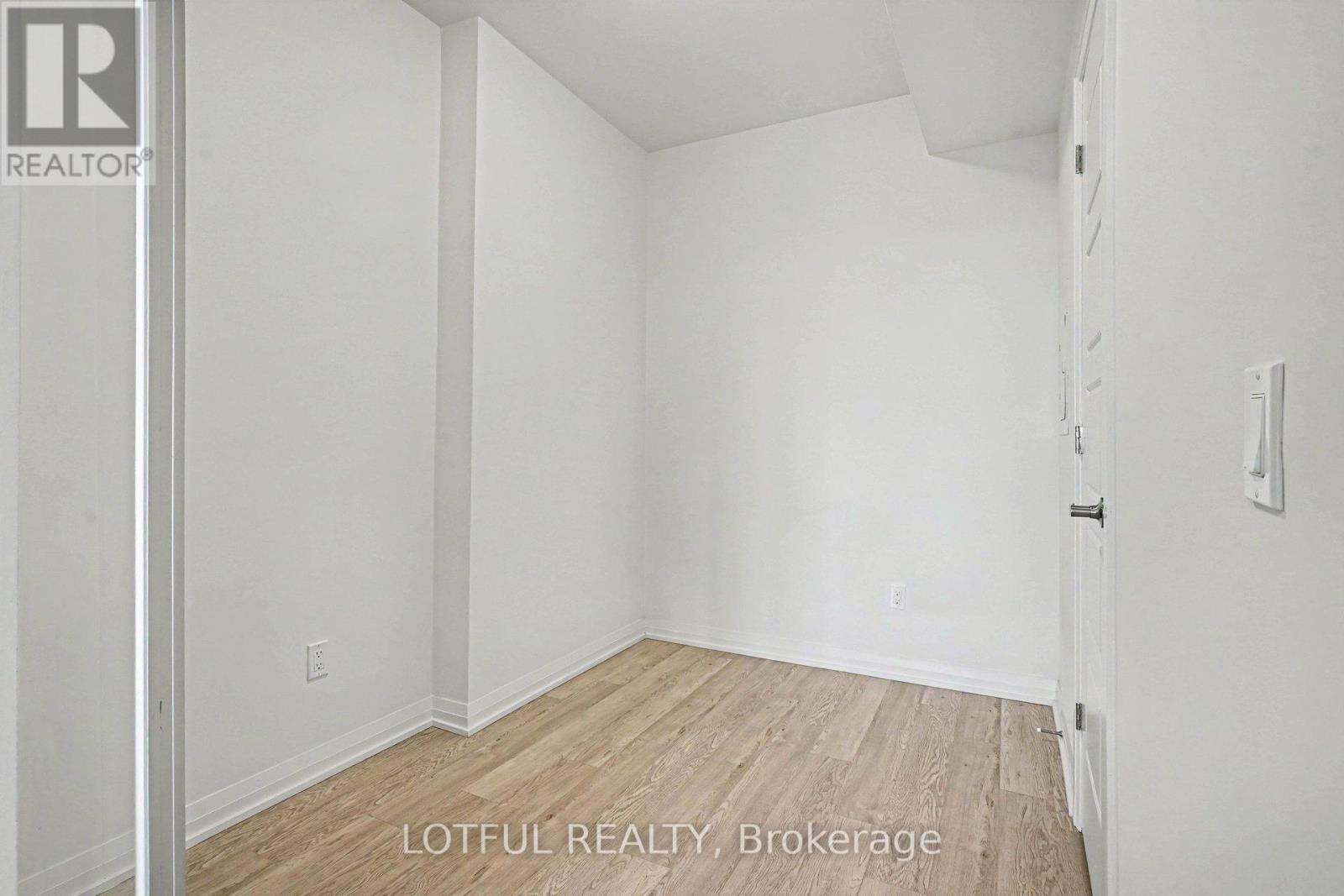 510 - 1415 Dundas Street E, Oakville, Ontario  L6H 7G1 - Photo 14 - W13091542