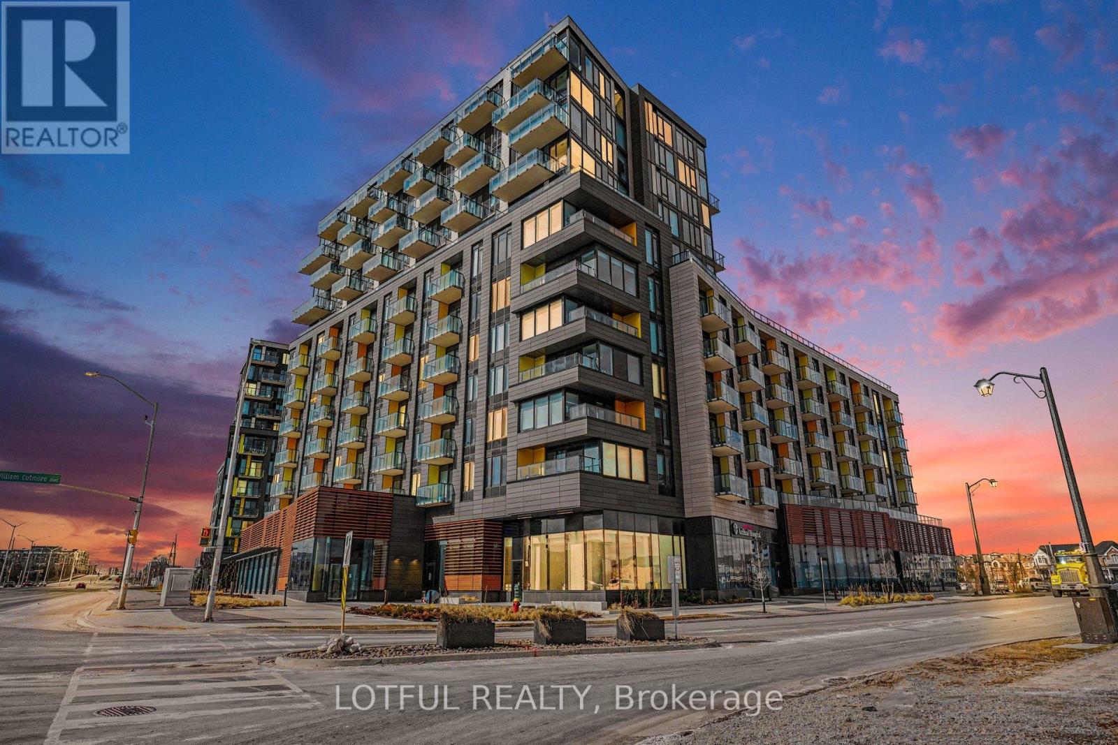 510 - 1415 Dundas Street E, Oakville, Ontario  L6H 7G1 - Photo 2 - W13091542