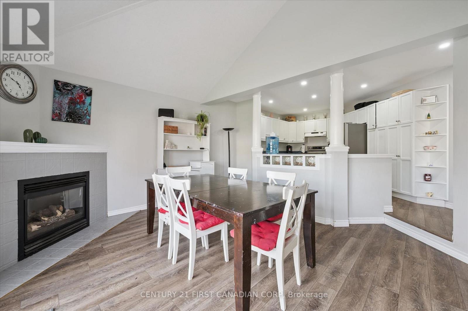 34 Waxwing Crescent, Guelph, Ontario  N1C 1E3 - Photo 12 - X13091284