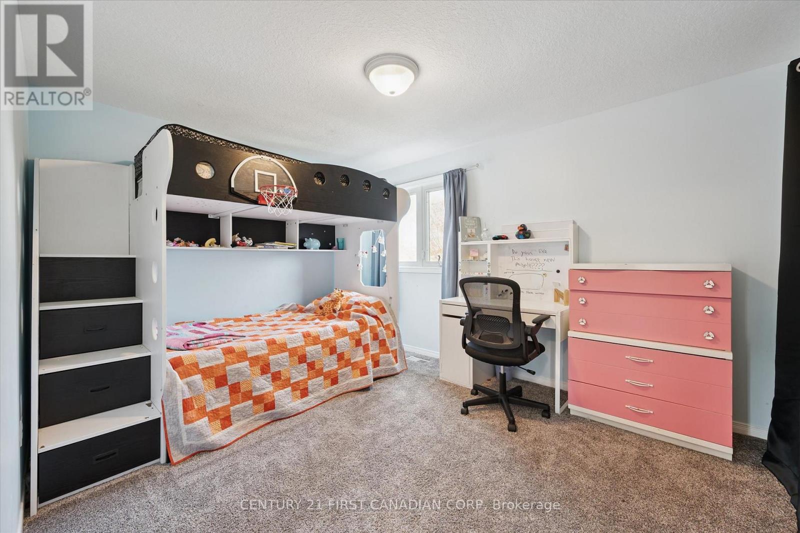 34 Waxwing Crescent, Guelph, Ontario  N1C 1E3 - Photo 16 - X13091284