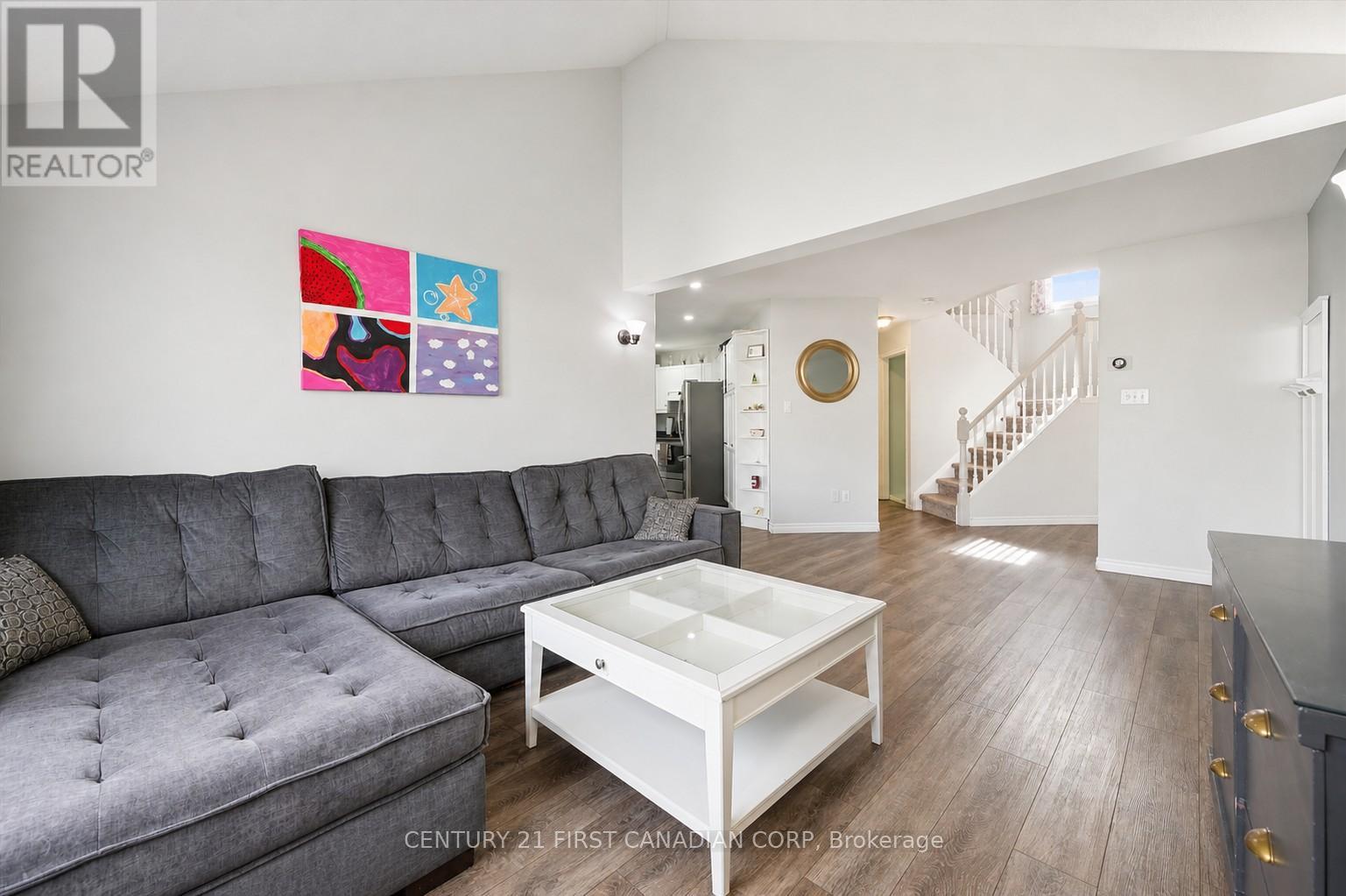34 Waxwing Crescent, Guelph, Ontario  N1C 1E3 - Photo 7 - X13091284