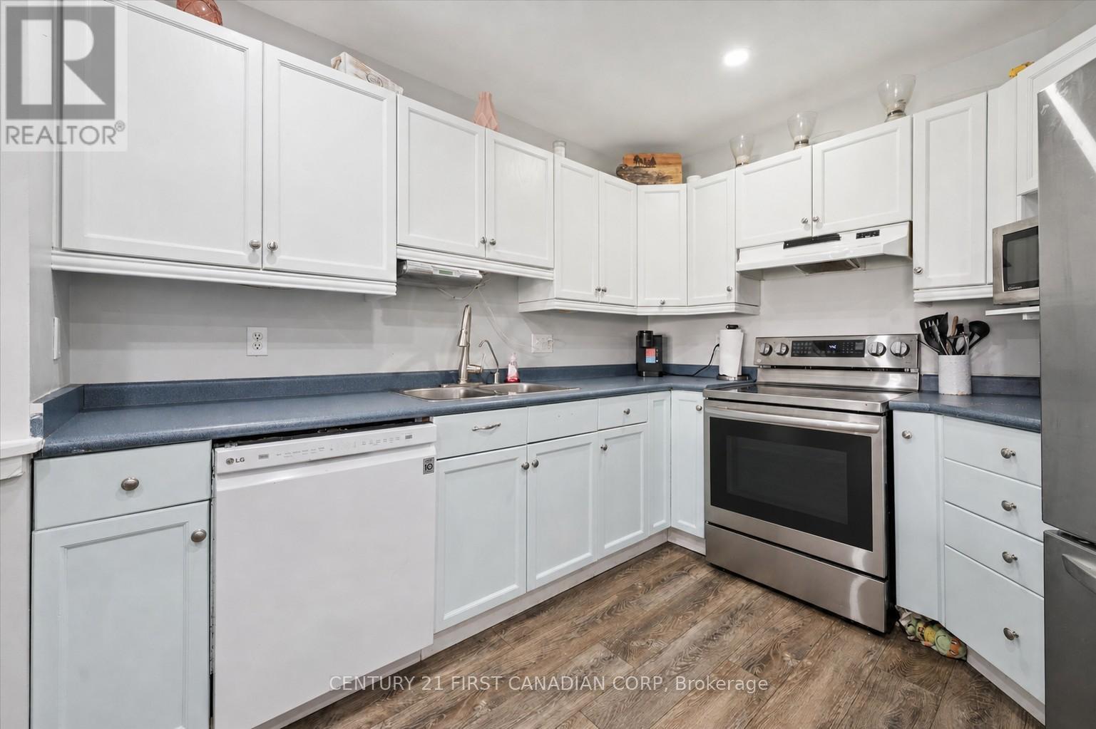 34 Waxwing Crescent, Guelph, Ontario  N1C 1E3 - Photo 8 - X13091284