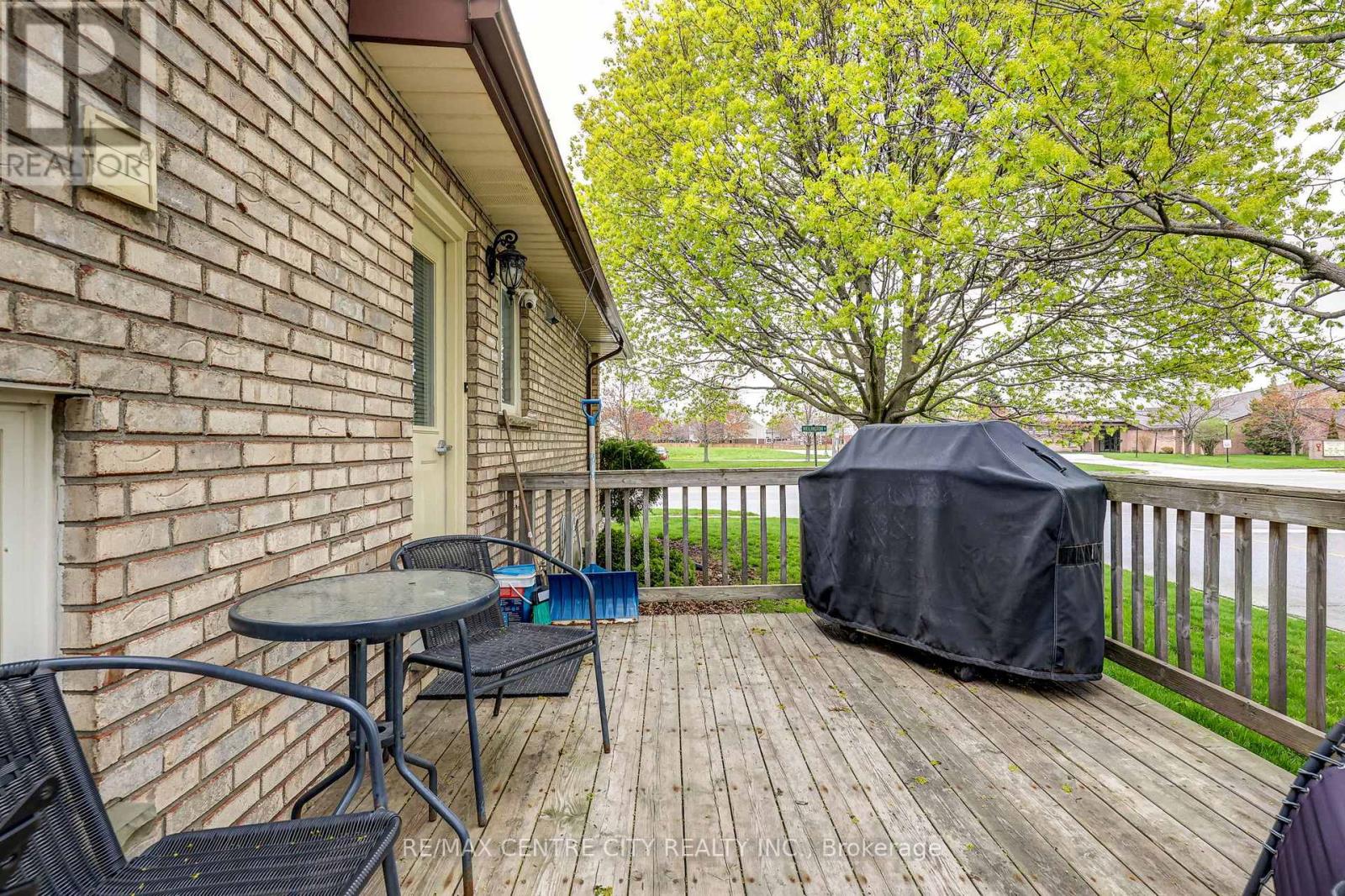 456 Wellington Street, St. Thomas, Ontario  N5R 5X8 - Photo 10 - X13091498