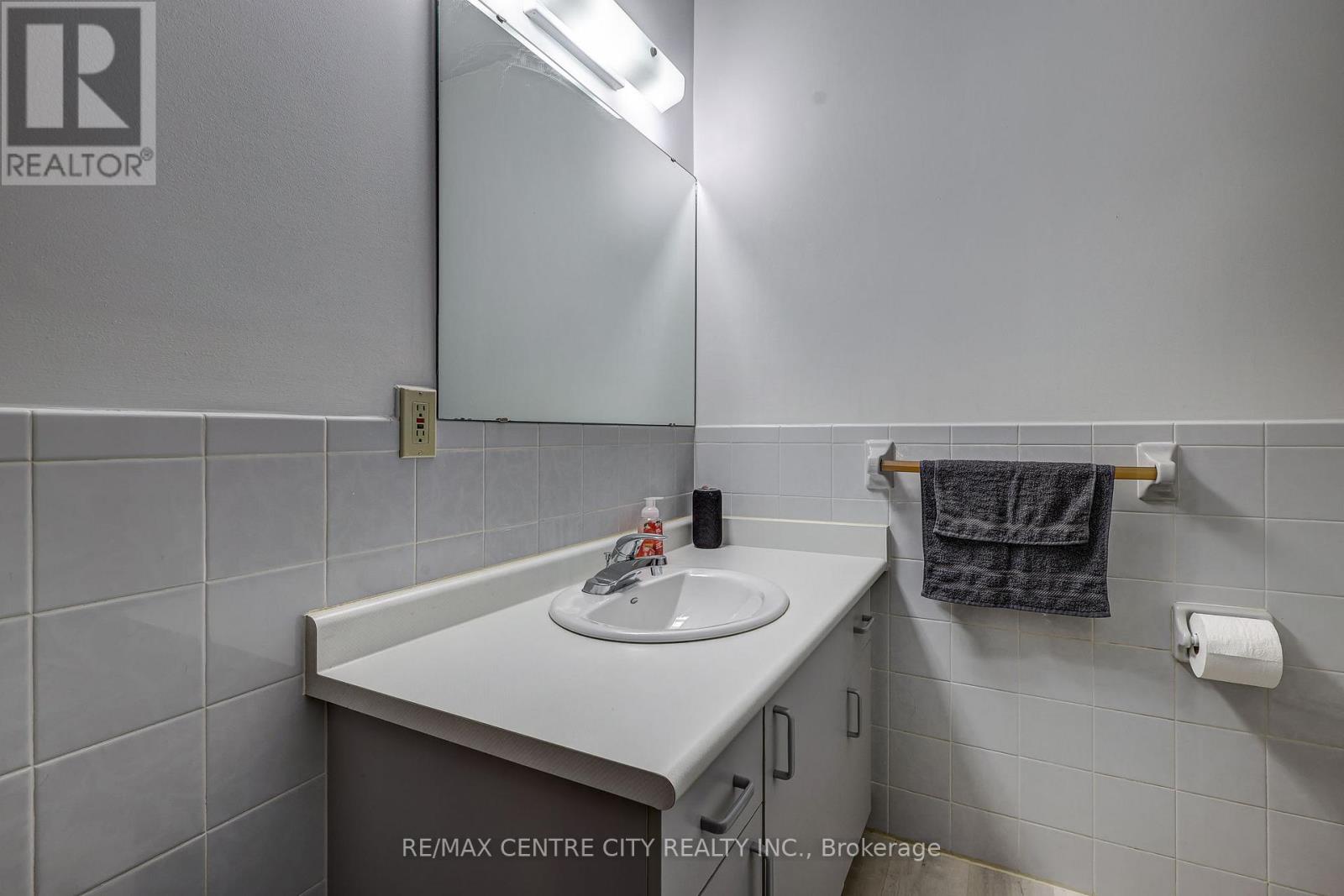 456 Wellington Street, St. Thomas, Ontario  N5R 5X8 - Photo 31 - X13091498