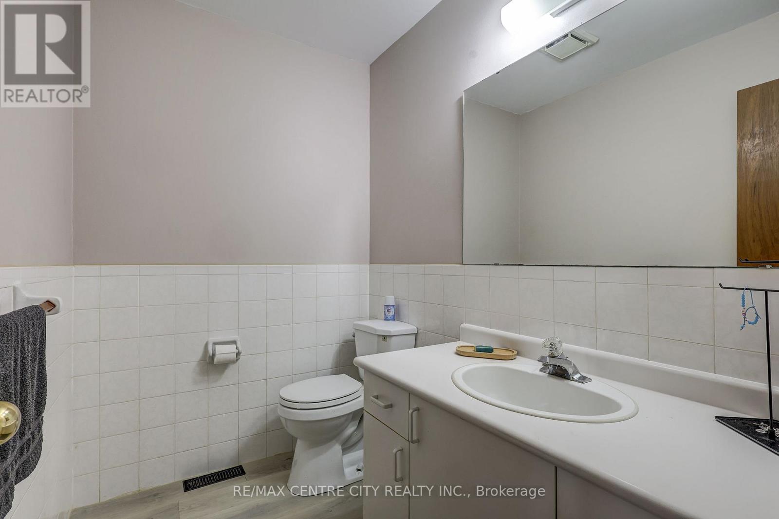 456 Wellington Street, St. Thomas, Ontario  N5R 5X8 - Photo 37 - X13091498