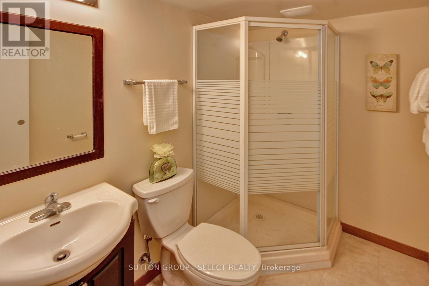 196 Emery Street E, London South, Ontario  N6C 2E2 - Photo 14 - X13091580
