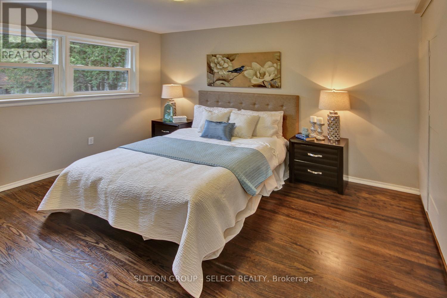 196 Emery Street E, London South, Ontario  N6C 2E2 - Photo 2 - X13091580
