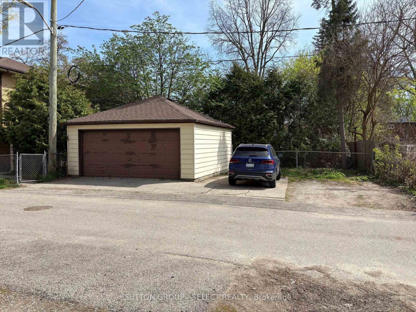 84 Wilson Avenue, London North, Ontario  N6H 1X6 - Photo 4 - X13091582