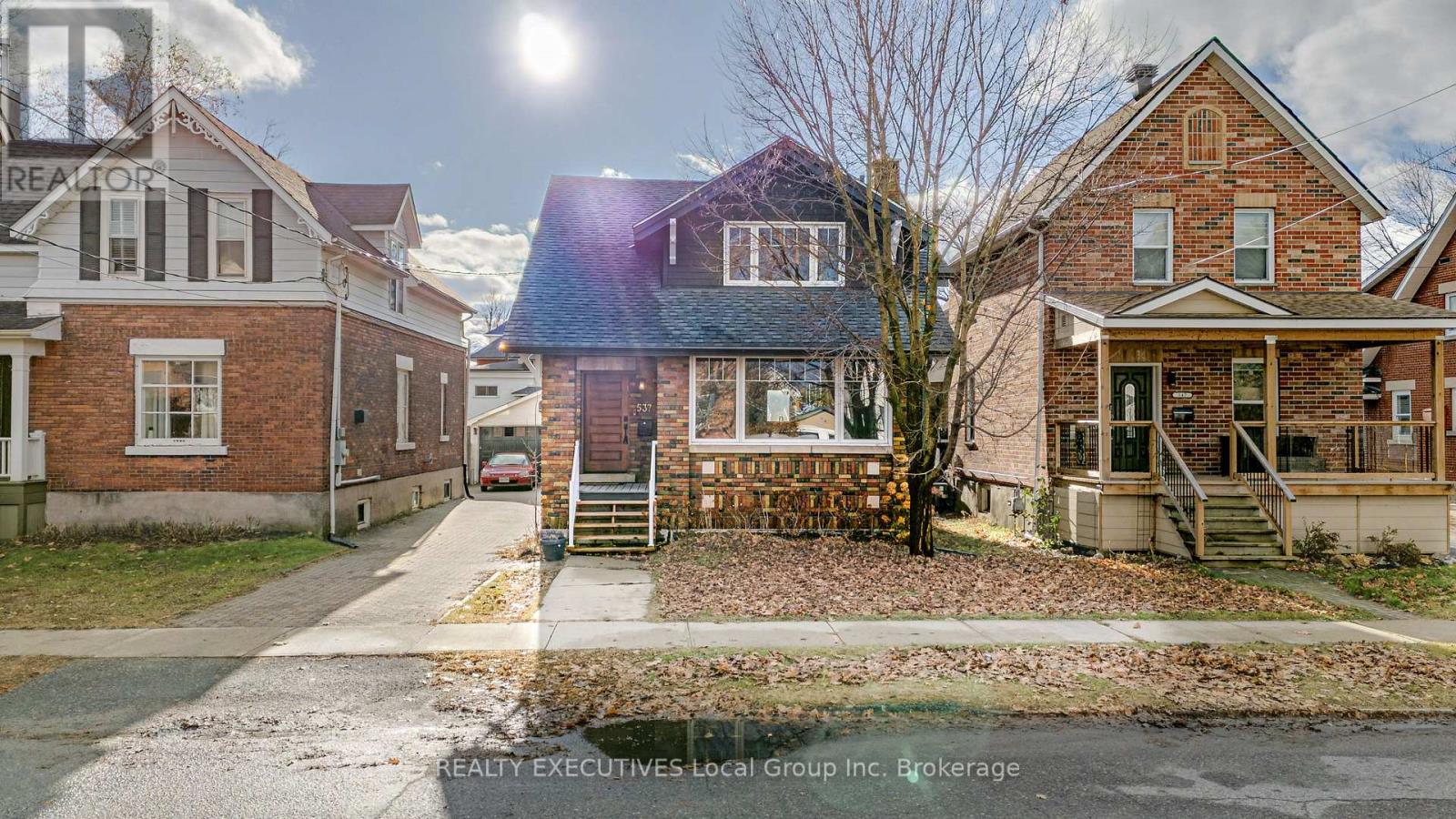 537 Copeland Street, North Bay, Ontario  P1B 3C7 - Photo 1 - X12861252