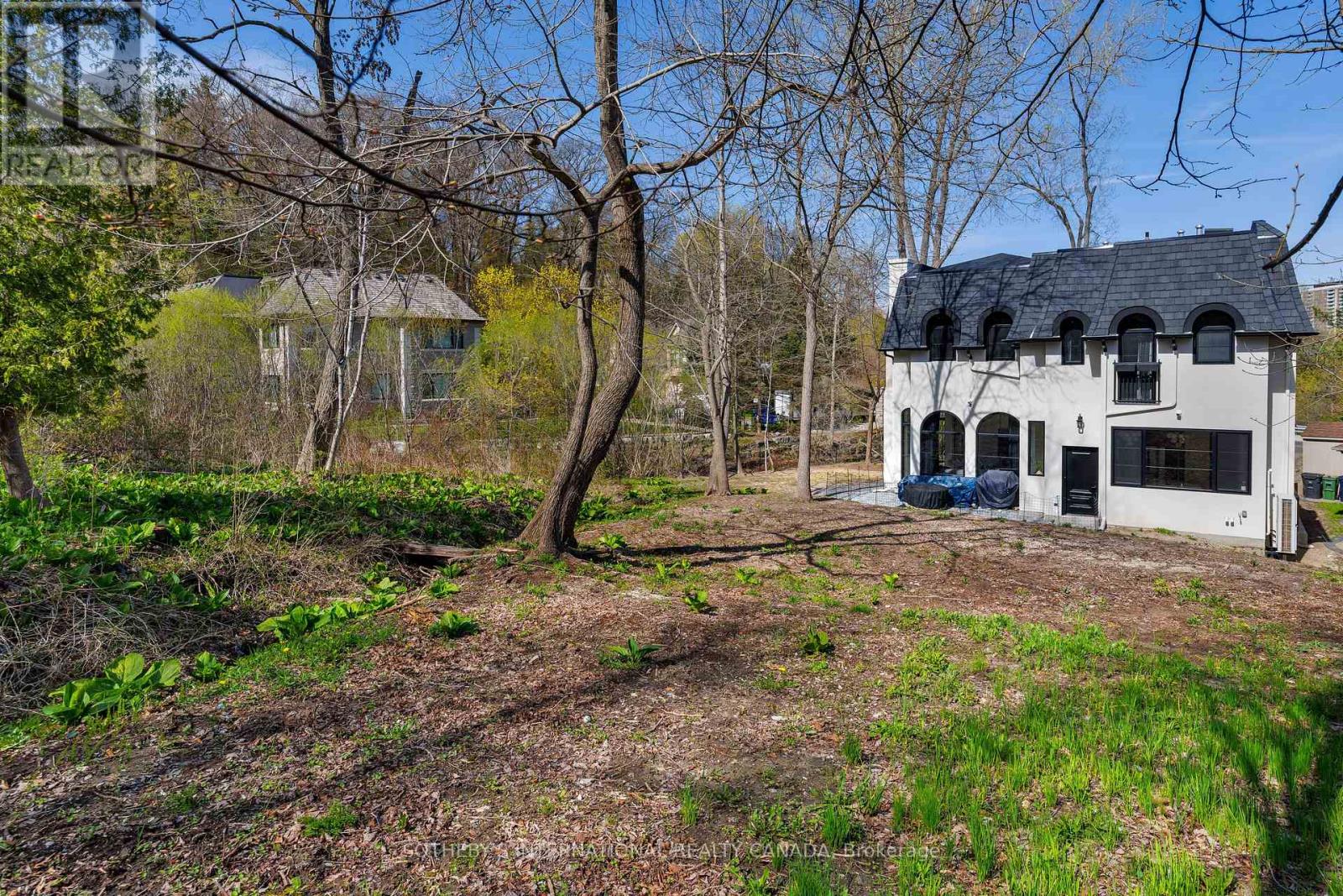 150 Edenbridge Drive, Toronto, Ontario  M9A 3G6 - Photo 49 - W13091126