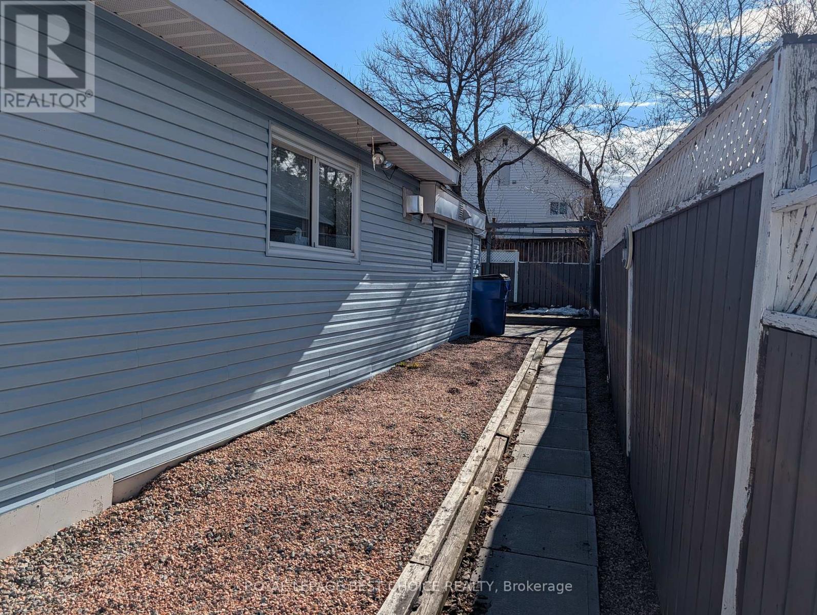 78-79 Helen Street, Cobalt, Ontario  P0J 1C0 - Photo 15 - T13091474