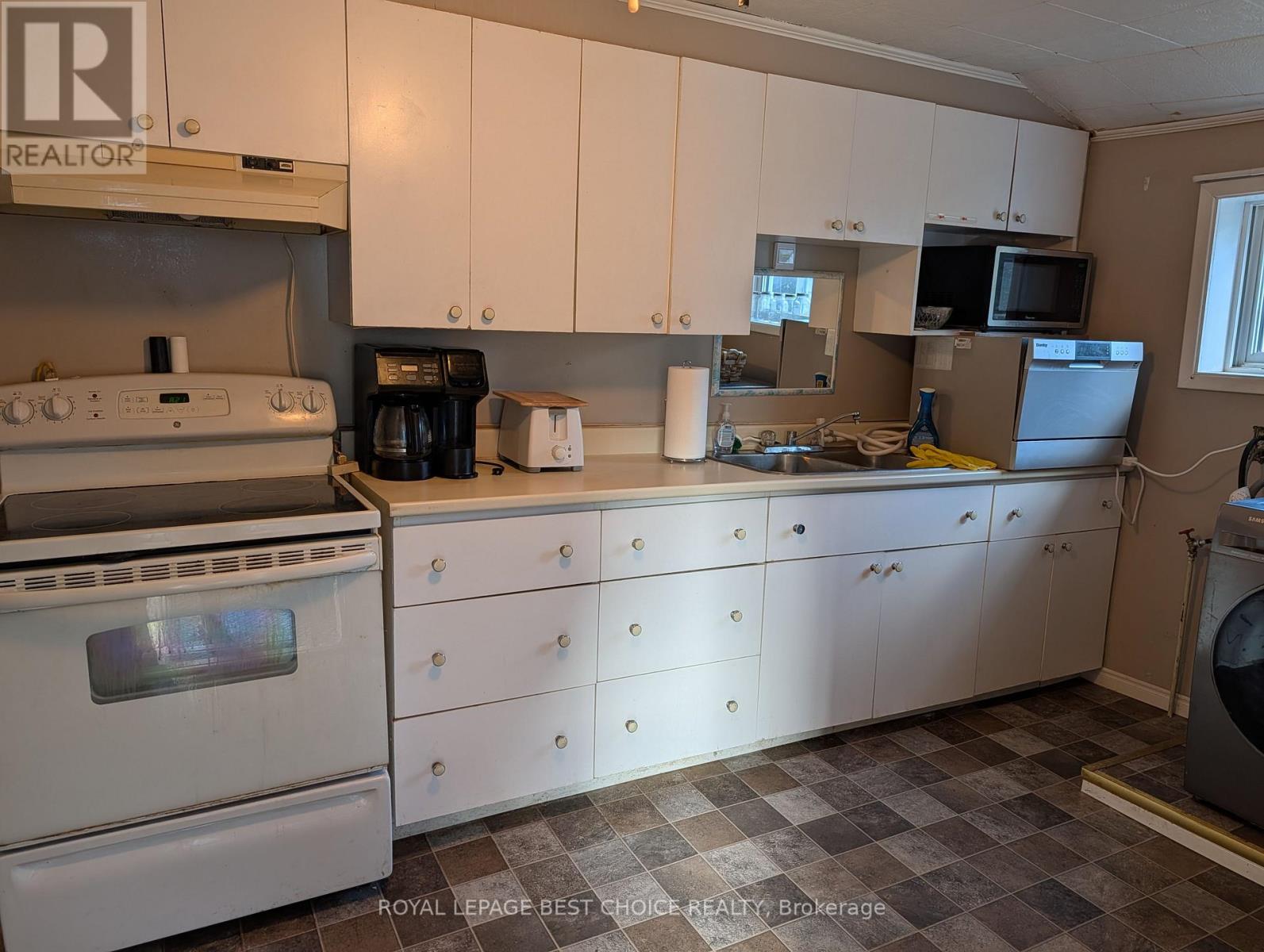78-79 Helen Street, Cobalt, Ontario  P0J 1C0 - Photo 3 - T13091474
