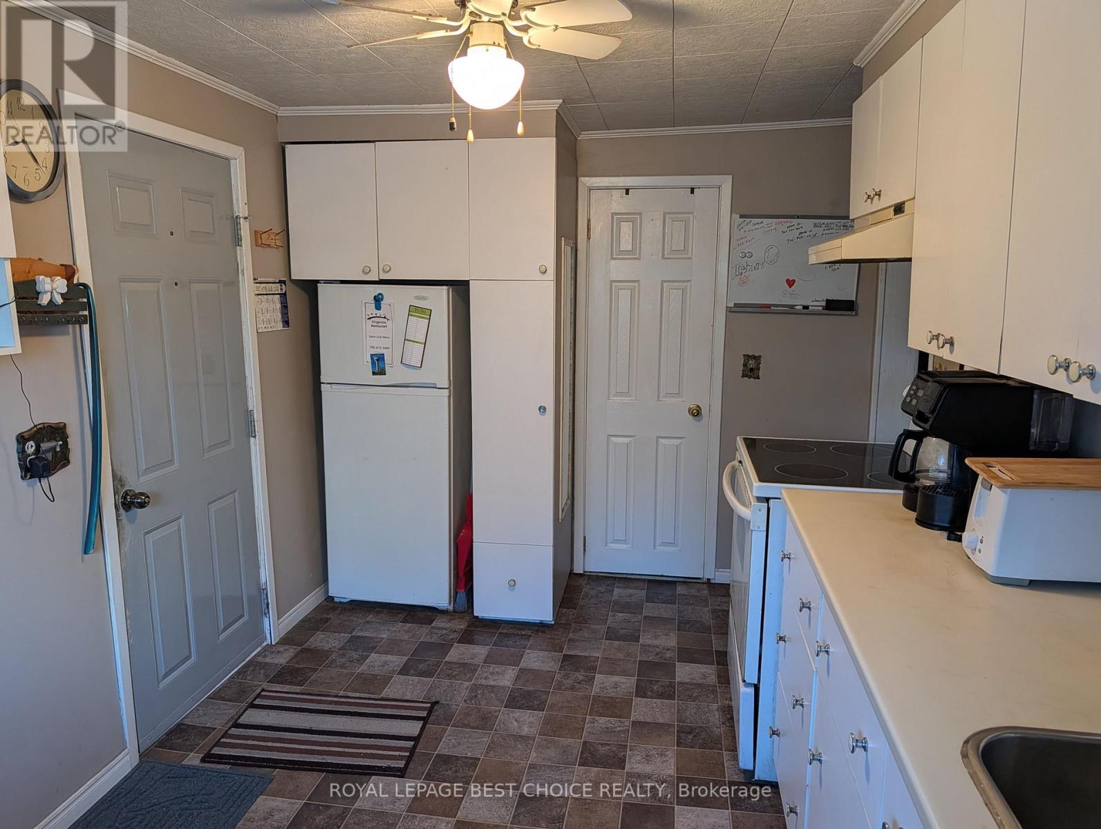 78-79 Helen Street, Cobalt, Ontario  P0J 1C0 - Photo 4 - T13091474