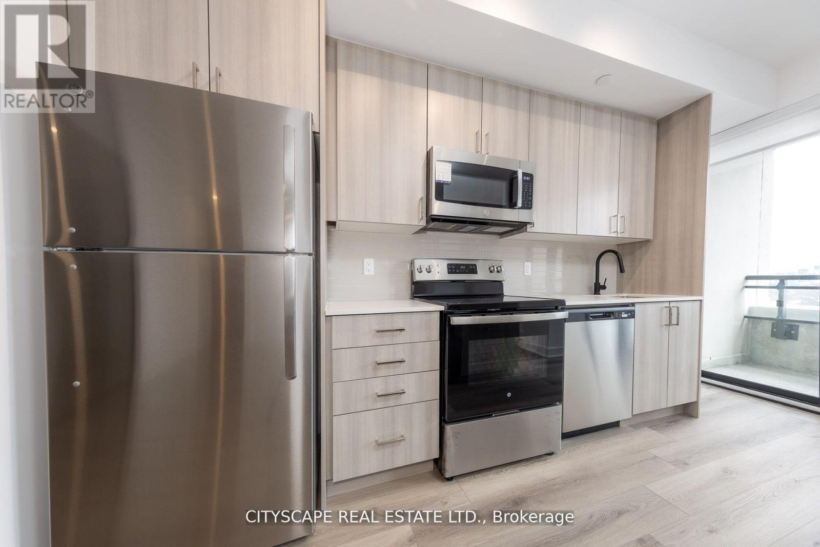 805 - 758 Dovercourt Road W, Toronto, Ontario  M6H 1L8 - Photo 10 - W13091132