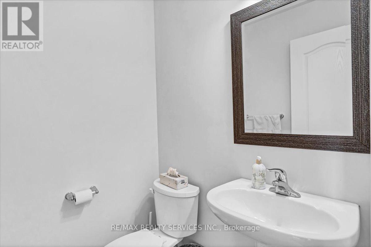 84 Bannister Crescent, Brampton, Ontario  L7A 0G2 - Photo 18 - W13091144