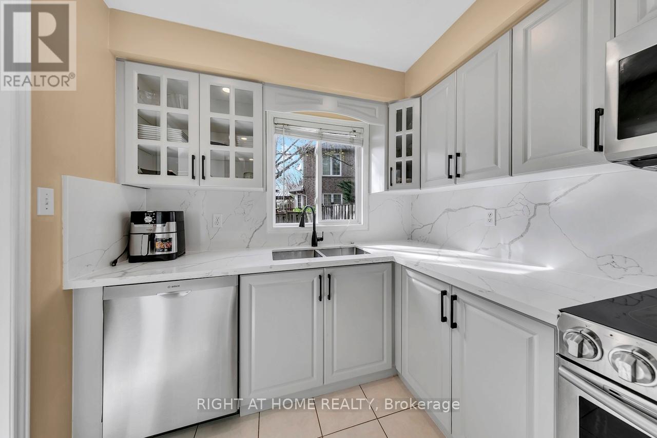 33 - 5555 Prince William Drive, Burlington, Ontario  L7L 6P2 - Photo 19 - W13091196