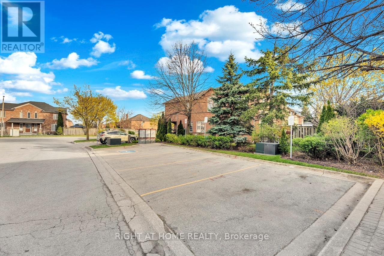 33 - 5555 Prince William Drive, Burlington, Ontario  L7L 6P2 - Photo 42 - W13091196