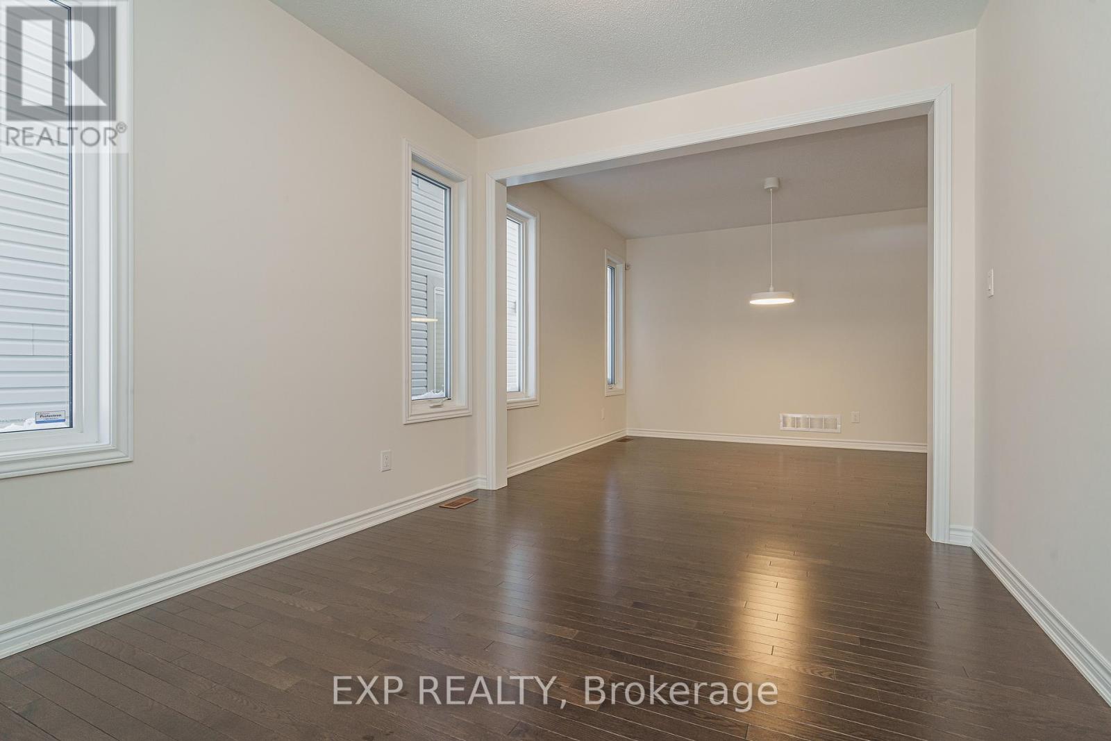 215 Rivertree Street, Ottawa, Ontario  K2M 0J4 - Photo 5 - X13091376