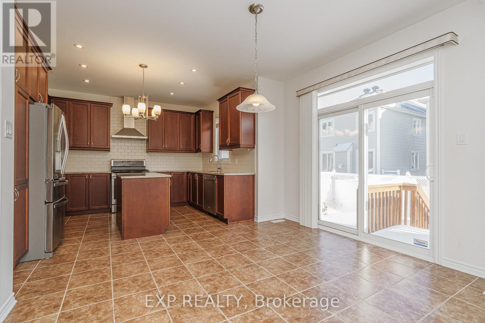 215 Rivertree Street, Ottawa, Ontario  K2M 0J4 - Photo 9 - X13091376