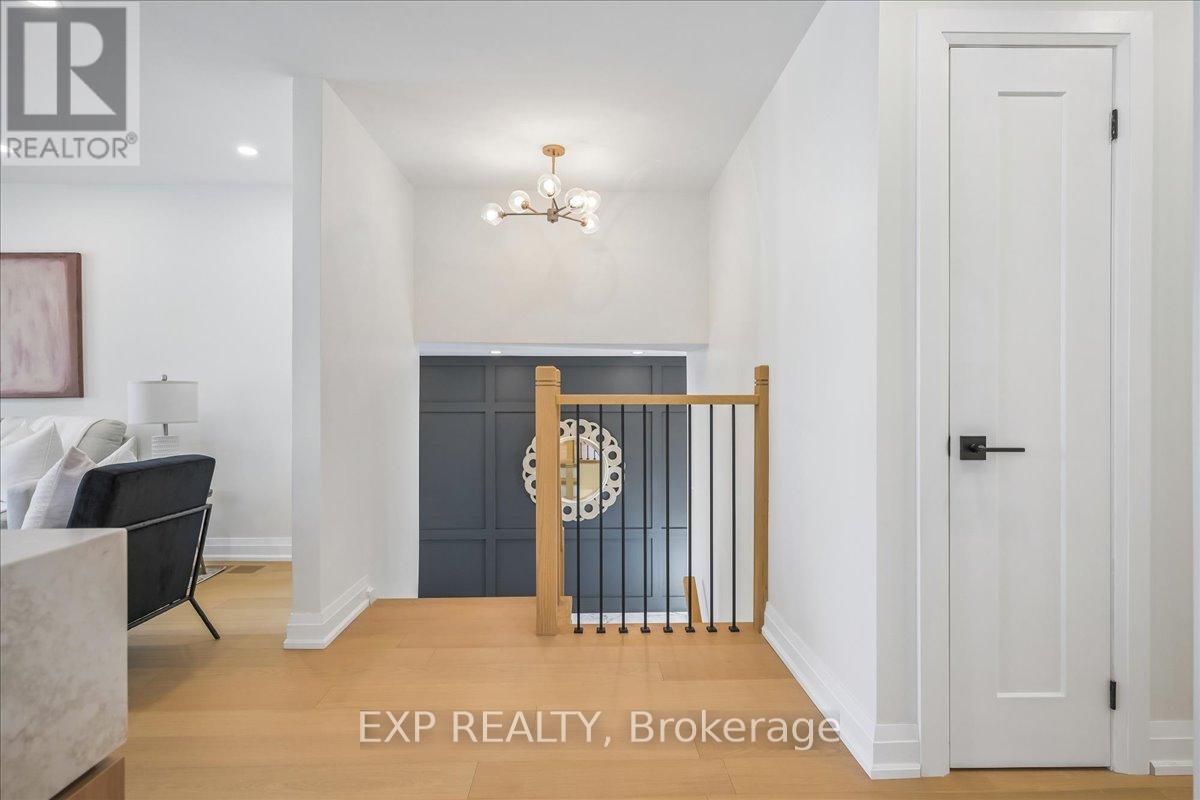 5060 Brady Avenue, Burlington, Ontario  L7L 3X6 - Photo 10 - W13091320