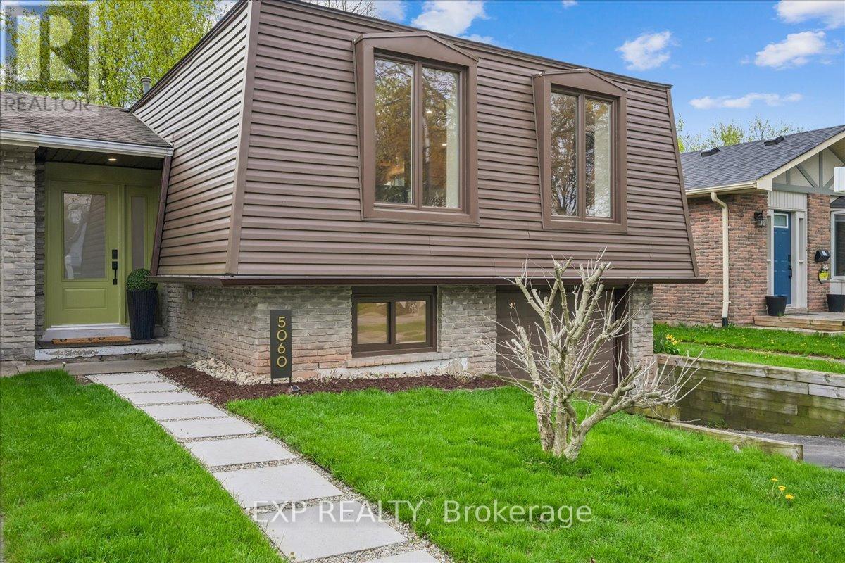 5060 Brady Avenue, Burlington, Ontario  L7L 3X6 - Photo 2 - W13091320