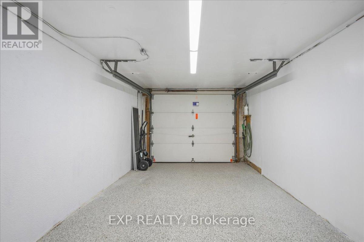 5060 Brady Avenue, Burlington, Ontario  L7L 3X6 - Photo 37 - W13091320