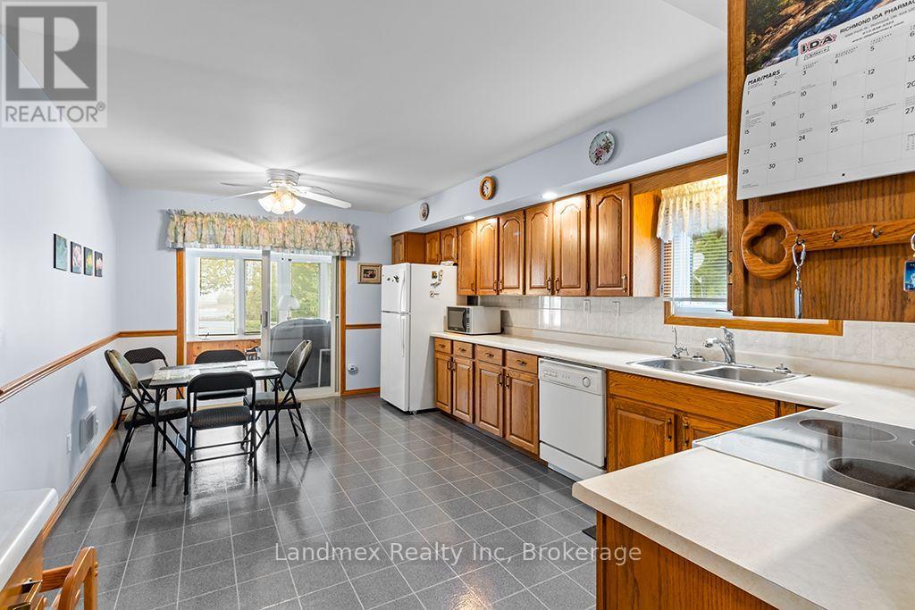 268 Dorcas Bay Road, Northern Bruce Peninsula, Ontario  N0H 2R0 - Photo 11 - X13072212