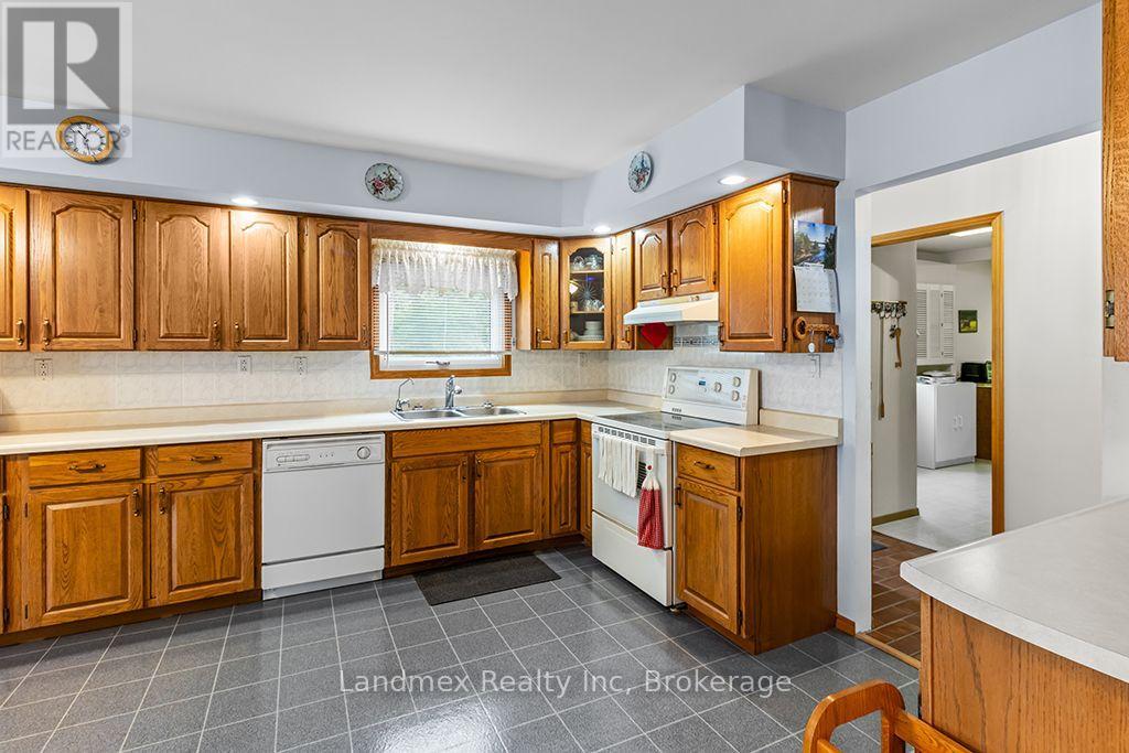 268 Dorcas Bay Road, Northern Bruce Peninsula, Ontario  N0H 2R0 - Photo 10 - X13072212