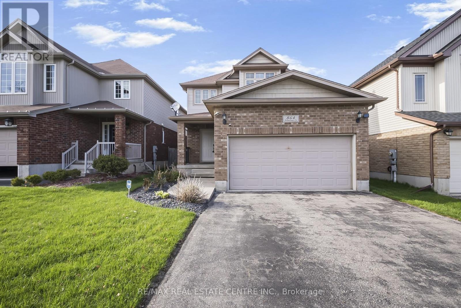 864 Frontenac Crescent, Woodstock, Ontario  N4V 0A8 - Photo 1 - X13091082