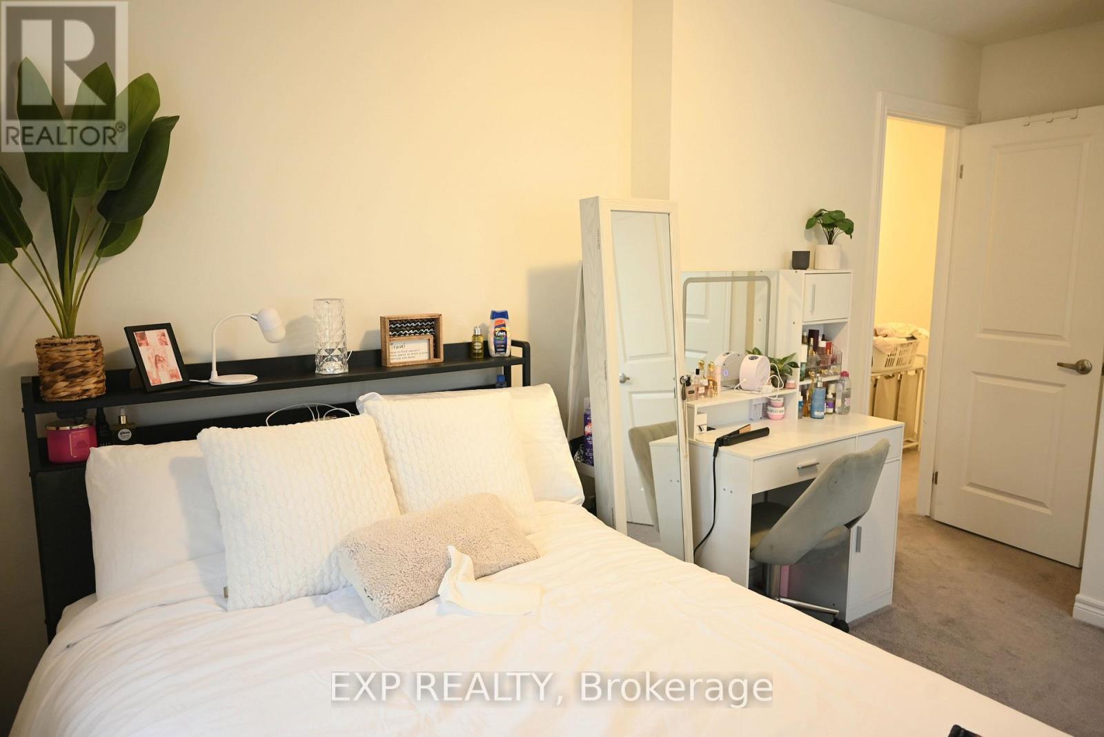 54 - 40 Zinfandel Drive, Hamilton, Ontario  L8E 0L1 - Photo 7 - X13091178