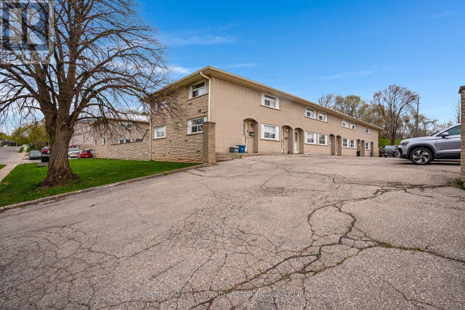 29 Glen Road, Cambridge, Ontario  N1R 4L4 - Photo 6 - X13091236