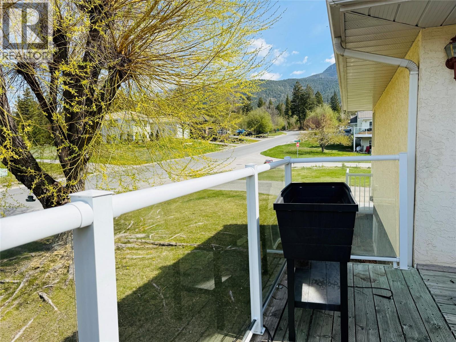 5042 Riverview Road, Fairmont Hot Springs, British Columbia  V0B 1L1 - Photo 27 - 10385734