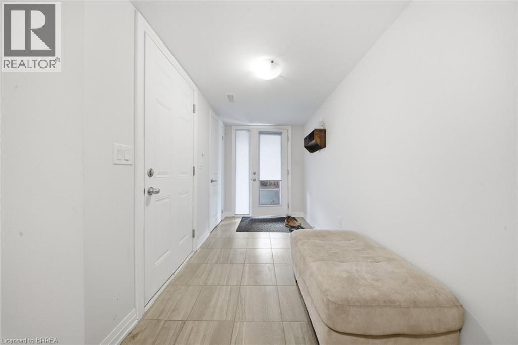585 Colborne Street Unit# 1113, Brantford, Ontario  N3S 0K4 - Photo 5 - 40818205