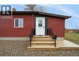 301 2 Street NW, Redcliff, Alberta