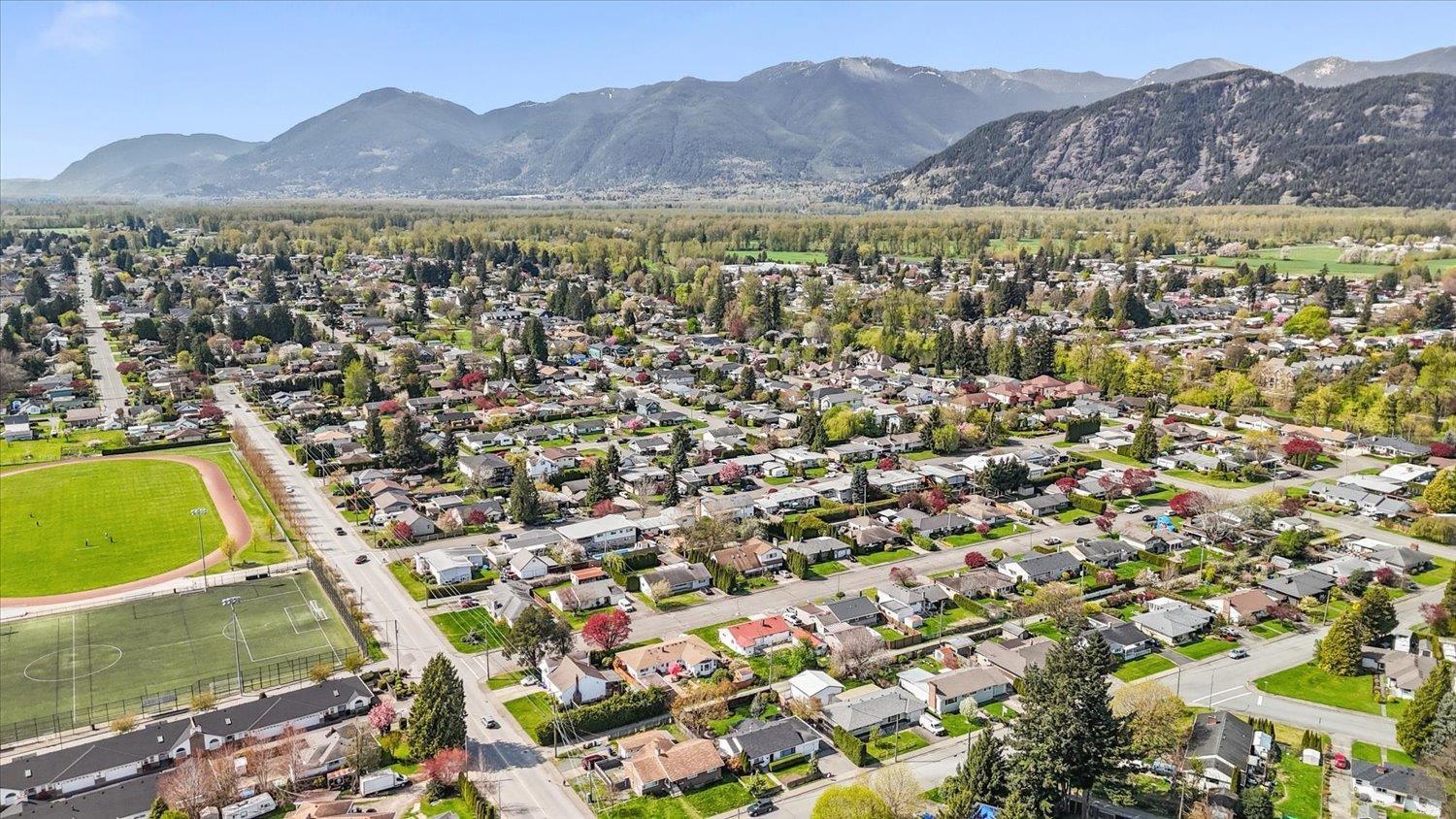 9726 Juniper Street, Chilliwack Proper East, Chilliwack, British Columbia  V2P 5J1 - Photo 40 - R3113184