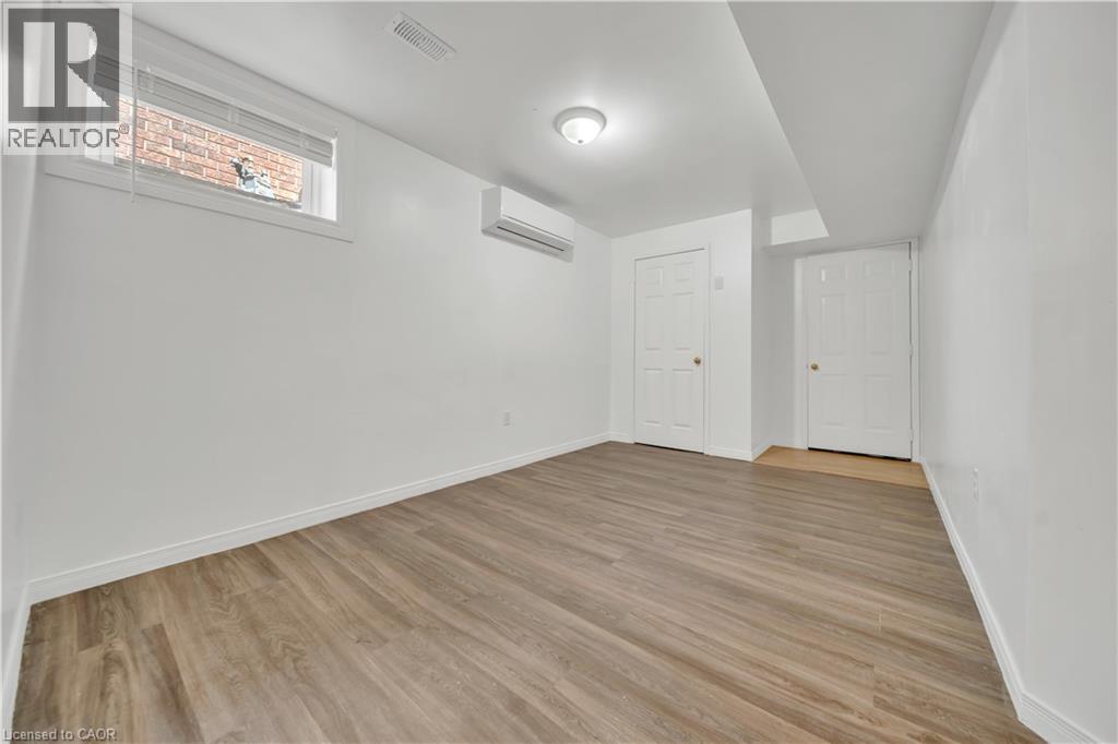 347 Keewatin Avenue Unit# Lower, Kitchener, Ontario  N2B 3W2 - Photo 10 - 40824300
