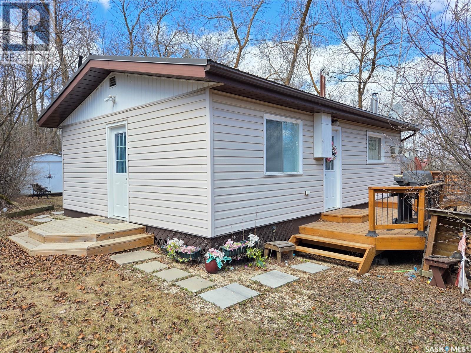 697 8th Street, White Bear Ir 70, Saskatchewan  S0C 0R0 - Photo 1 - SK025358