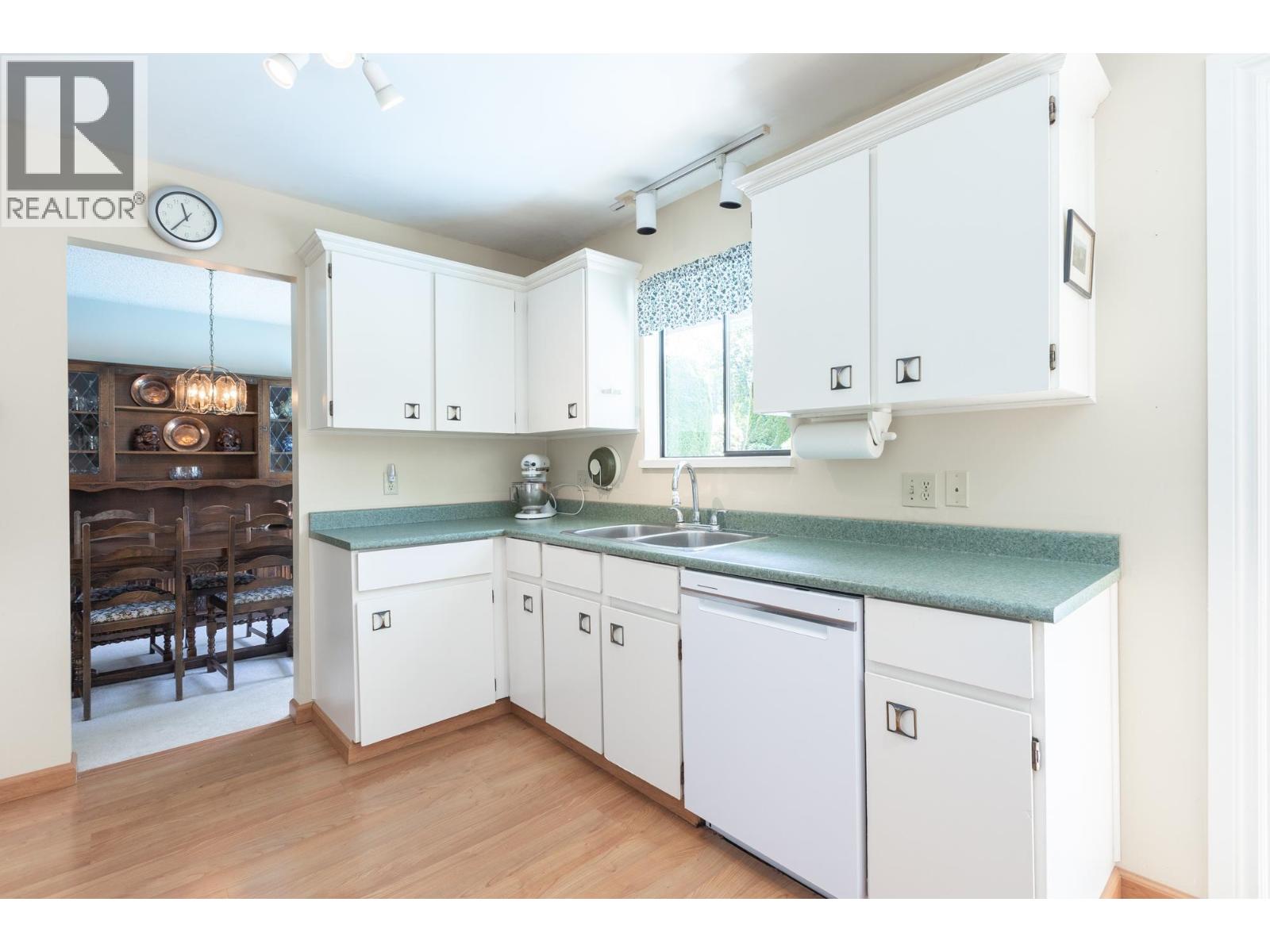 5480 Wallace Avenue, Delta, British Columbia  V4M 3V3 - Photo 14 - R3119976