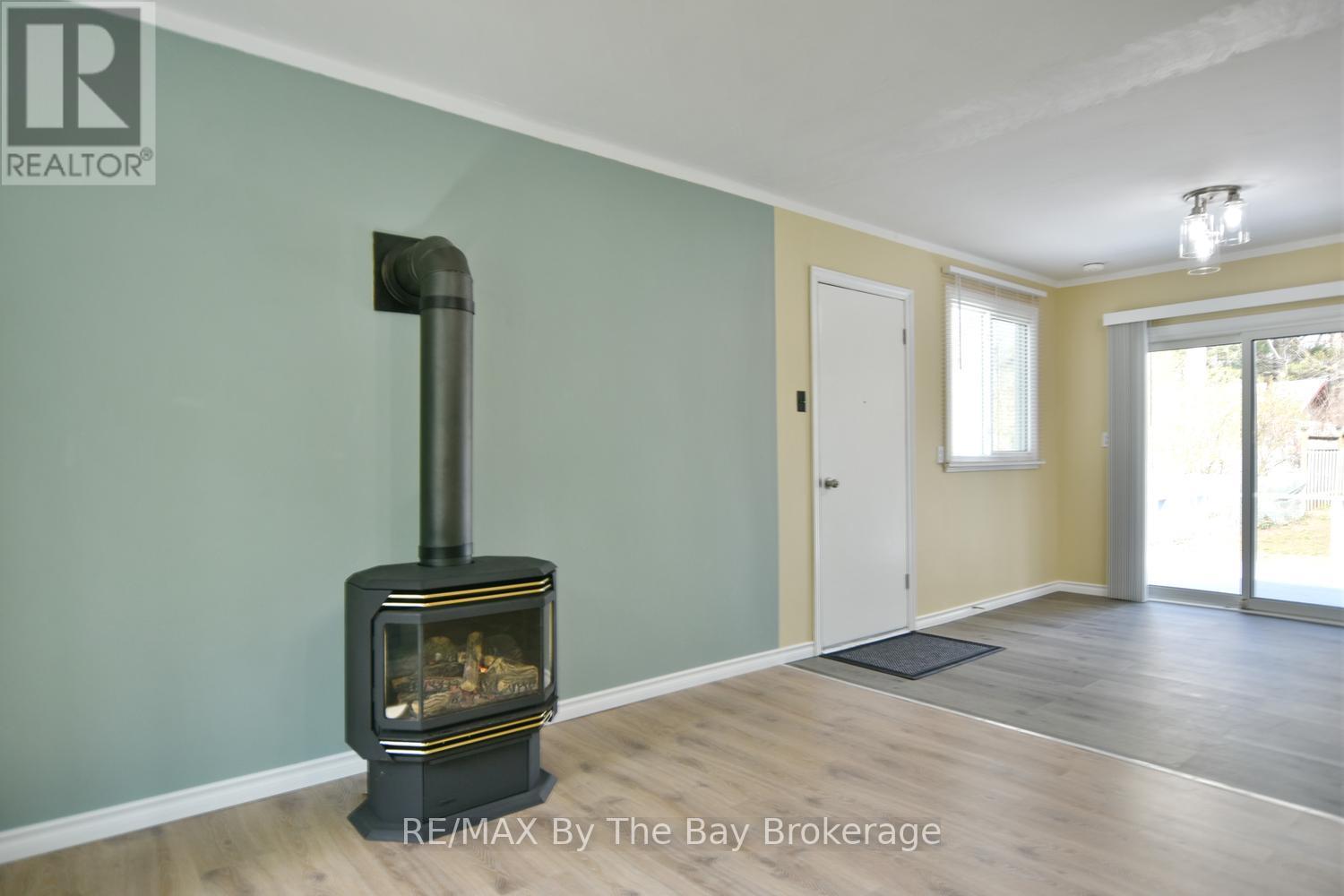 60 Sunnidale River Road, Wasaga Beach, Ontario  L9Z 2S4 - Photo 11 - S13091348