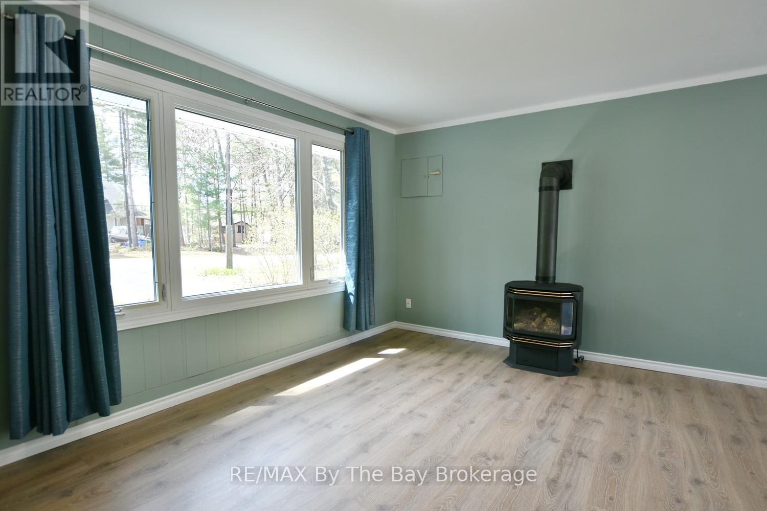60 Sunnidale River Road, Wasaga Beach, Ontario  L9Z 2S4 - Photo 7 - S13091348