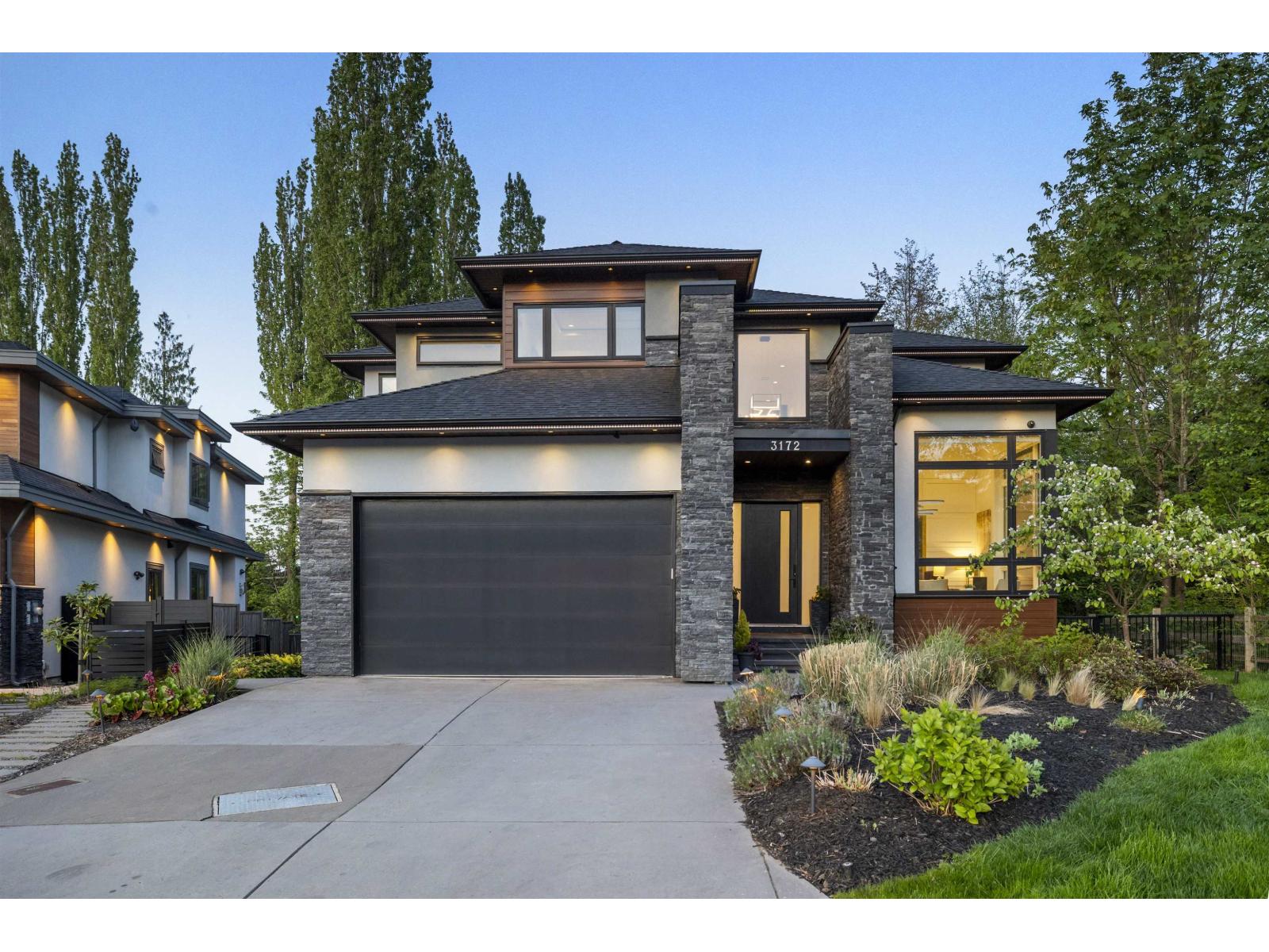 3172 167 Street, Surrey, British Columbia  V3Z 0P9 - Photo 1 - R3119577
