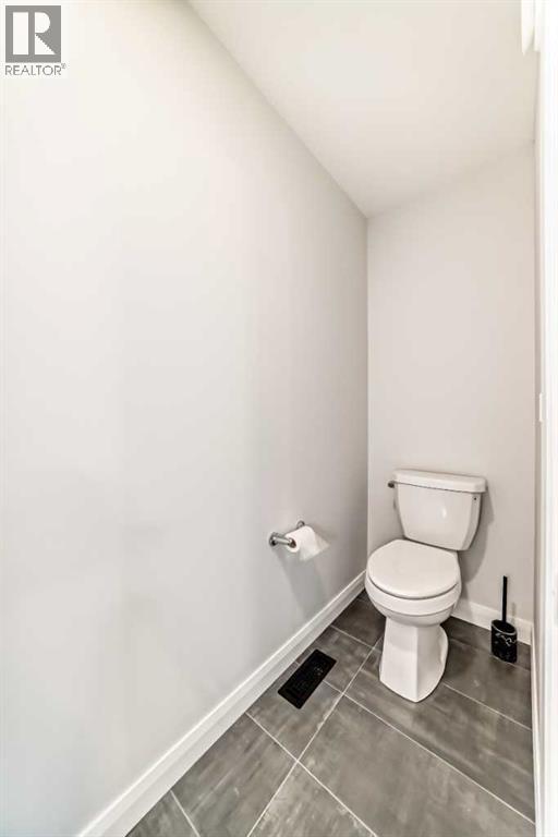 219 Chelsea Park, Chestermere, Alberta  T1X 2T3 - Photo 33 - A2308154