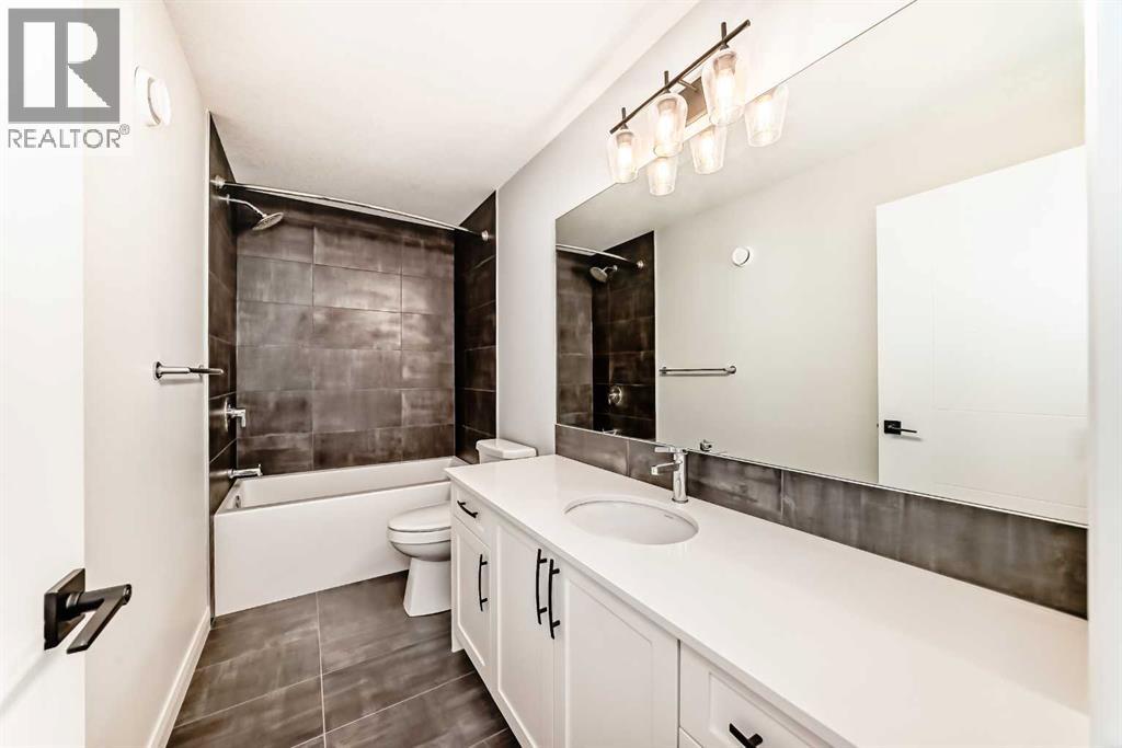 219 Chelsea Park, Chestermere, Alberta  T1X 2T3 - Photo 47 - A2308154