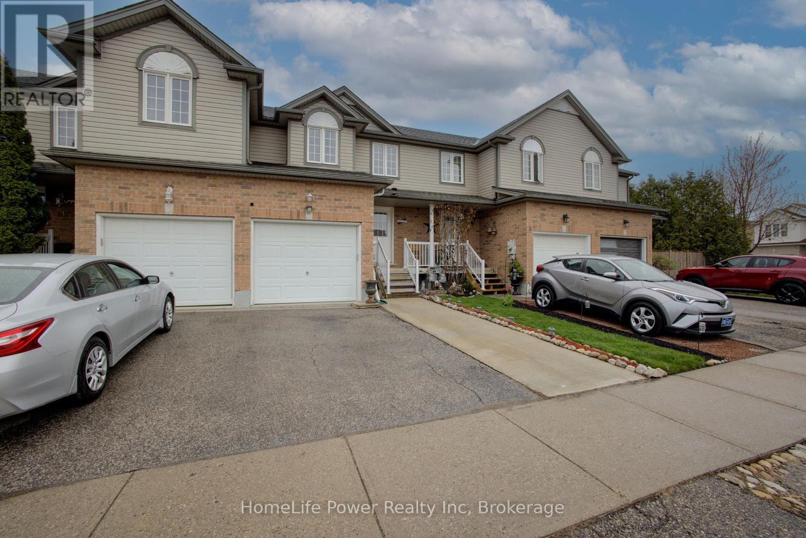 53 Prosperity Drive, Kitchener, Ontario  N2E 4A9 - Photo 2 - X13091426